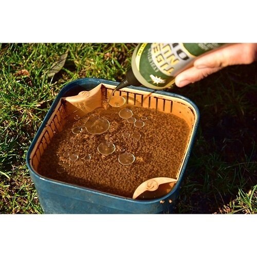 Aliejus Dynamite Baits Evolution Oil 300ml - Image 3