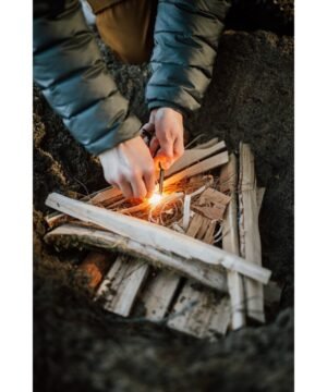 Alternative view of Lazdelė Ugniai įkurt Marttiini Finland Ugnies Skeltuvas