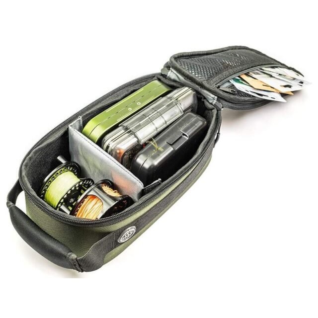 Rankinė HOOK-HOLD Fly Carp Box Wychwood UK - Image 3