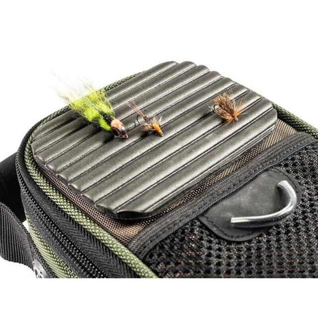 Rankinė HOOK-HOLD Fly Carp Box Wychwood UK - Image 5