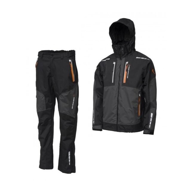 Savage Gear Striukė ir kelnės demisezonui WP PERFORMANCE 10.000/5000
