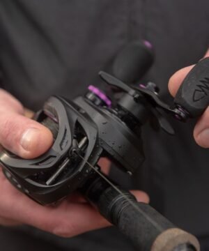 Ritė Agitator S1 300L LH Baitcasting Wychwood - Image 6